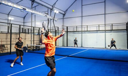 Construction court de tennis