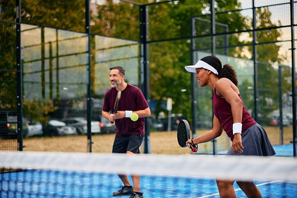 Quels labels rechercher pour une entreprise de rénovation court de tennis ?